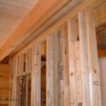 Interior Wall Settlement Space for Log Home