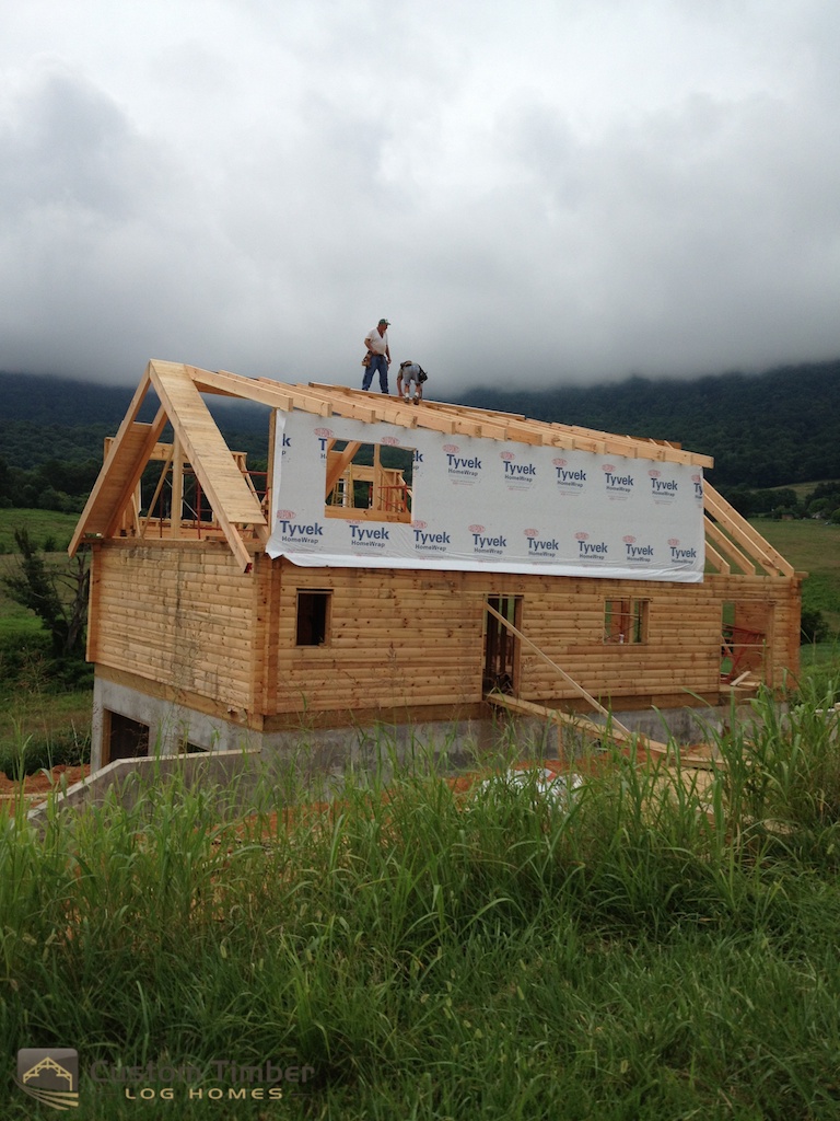 Hill Roof Framing - Custom Timber Log Homes