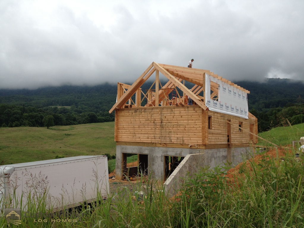Hill Roof Framing - Custom Timber Log Homes