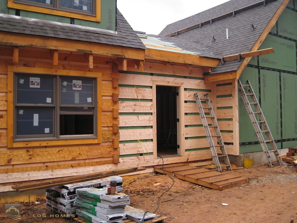 Boyd Exterior - Custom Timber Log Homes